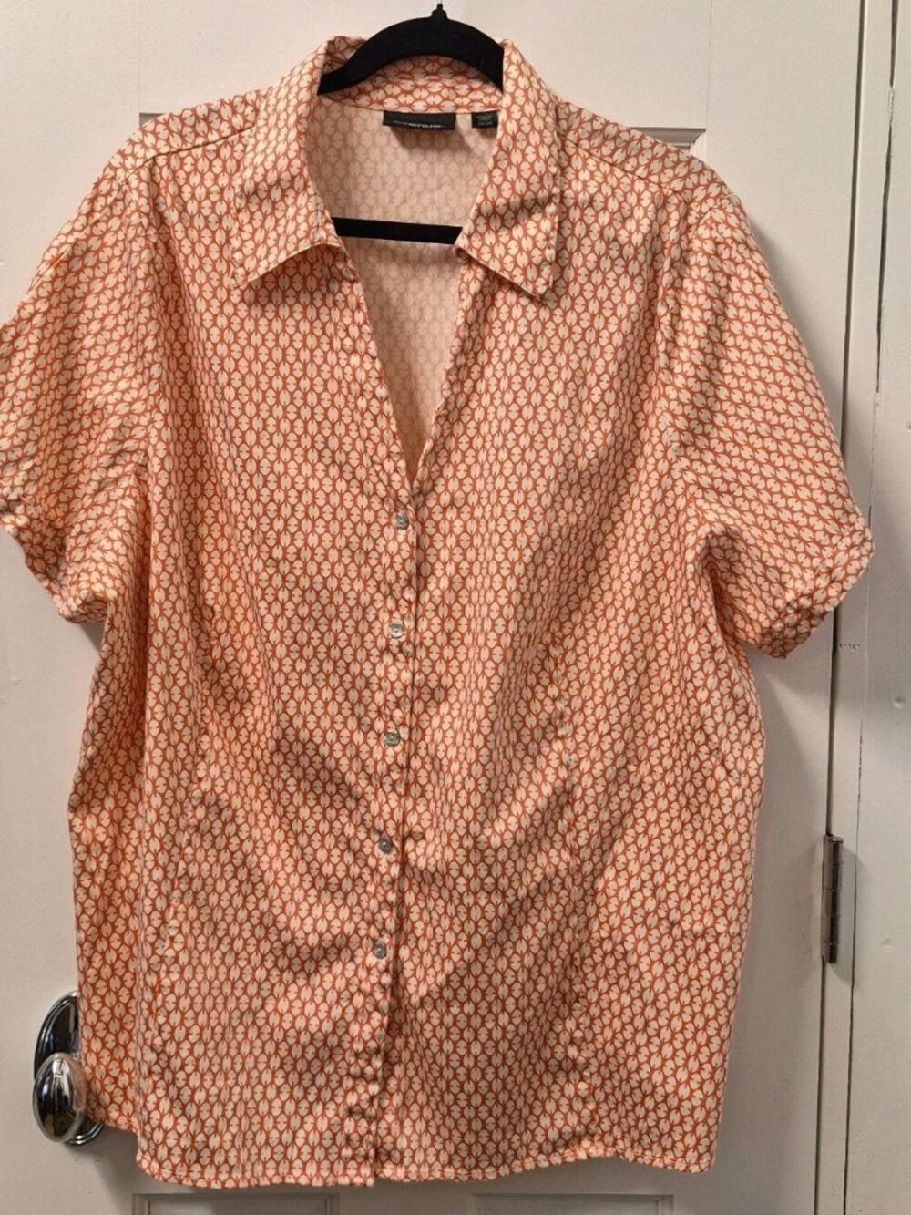 Avenue Stretch Cotton Blouse Size 26 (4X) Peach and Cream Short Sleeve